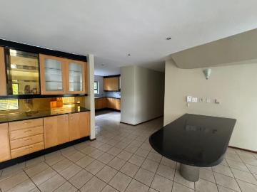 4 Bedroom House For Sale in Bedfordview