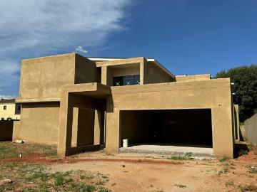 4 Bedroom House For Sale in Bedfordview