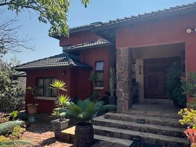 4 Bedroom House For Sale in Bela Rural