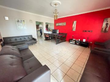 4 Bedroom House For Sale in Belgravia