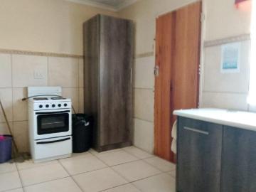 4 Bedroom House For Sale in Benoni Central