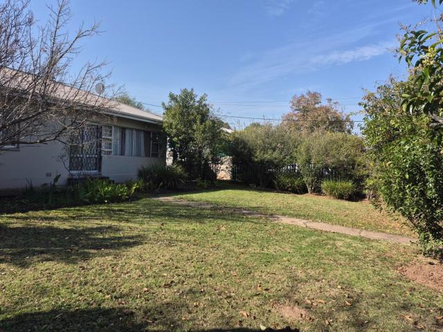 4 Bedroom House For Sale in Bergsig