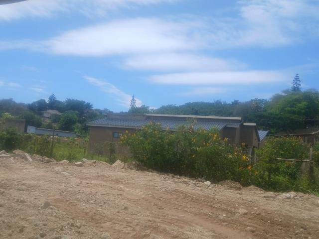4 Bedroom House For Sale in Bhekulwandle