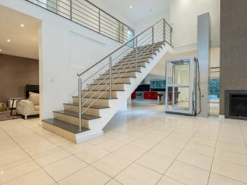 4 Bedroom House For Sale in Bruma