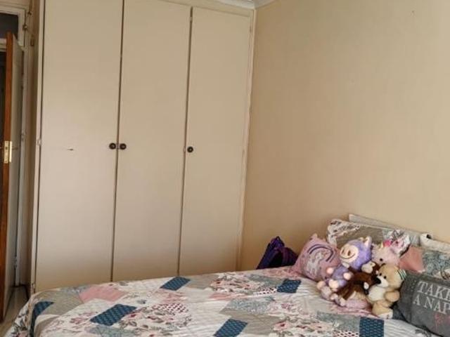 4 Bedroom House For Sale in Brackendowns