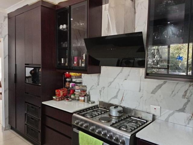 4 Bedroom House For Sale in Brackenhurst