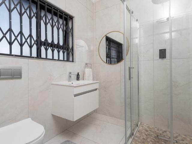4 Bedroom House For Sale in Brackenhurst