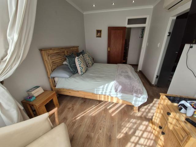 4 Bedroom House For Sale in Brackenhurst