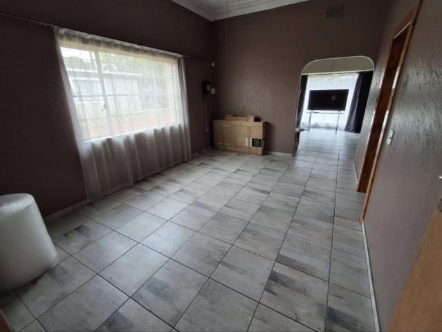 4 Bedroom House For Sale in Brenthurst