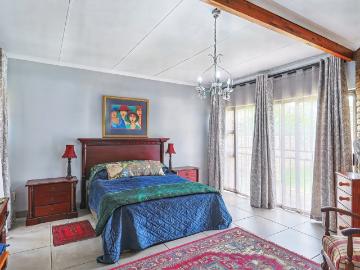 4 Bedroom House For Sale in Brits Central