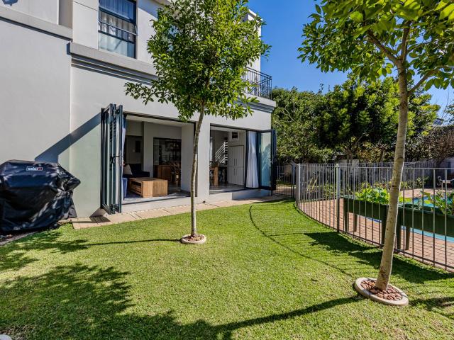 4 Bedroom House For Sale in Brooklands Estate
