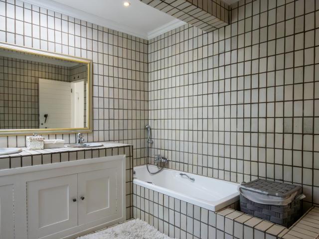 4 Bedroom House For Sale in Brooklyn