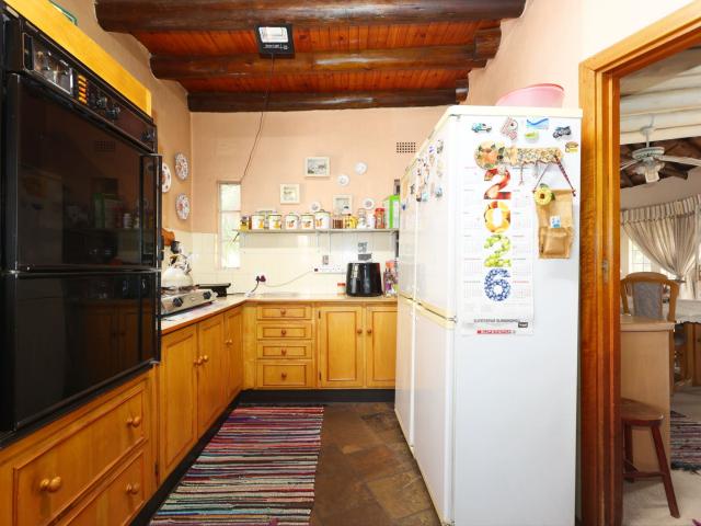 4 Bedroom House For Sale in Buccleuch