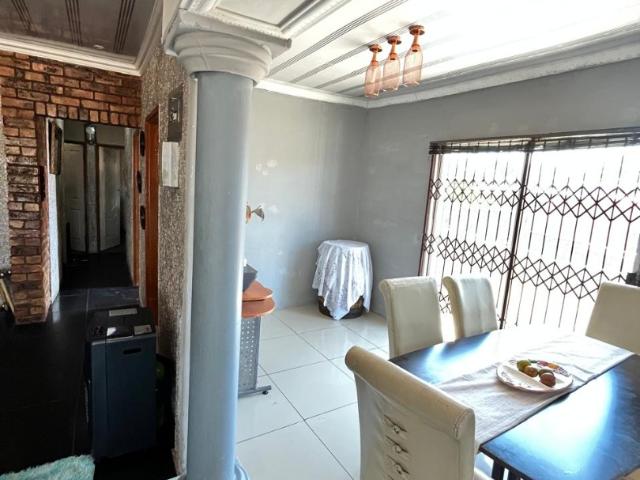 4 Bedroom House For Sale in Buffalo Flats