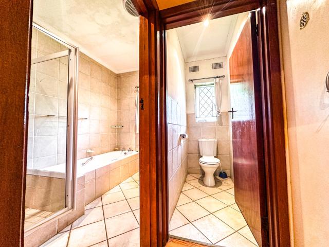 4 Bedroom House For Sale in Bunkers Hill