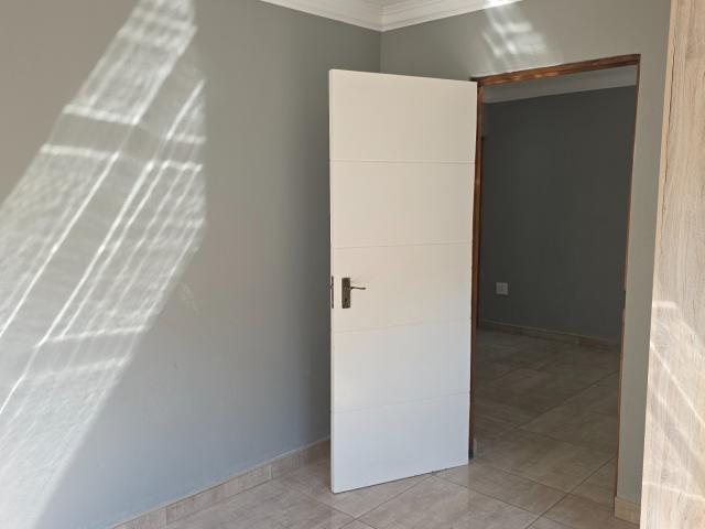 4 Bedroom House For Sale in Golden Acres Estate
