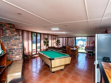 4 Bedroom House For Sale in Gonubie