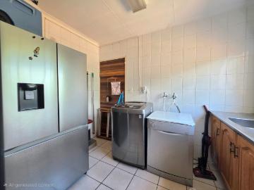 4 Bedroom House For Sale in Geelhoutpark