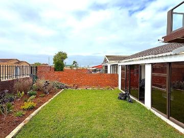 4 Bedroom House For Sale in Gelvan Park