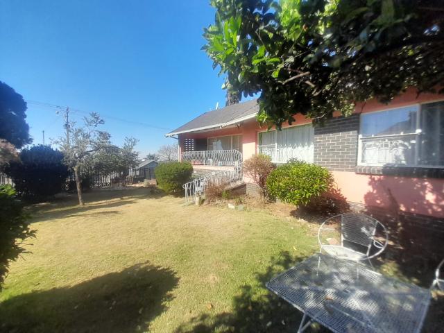 4 Bedroom House For Sale in Gillview