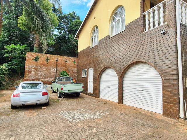 4 Bedroom House For Sale in Glen Anil
