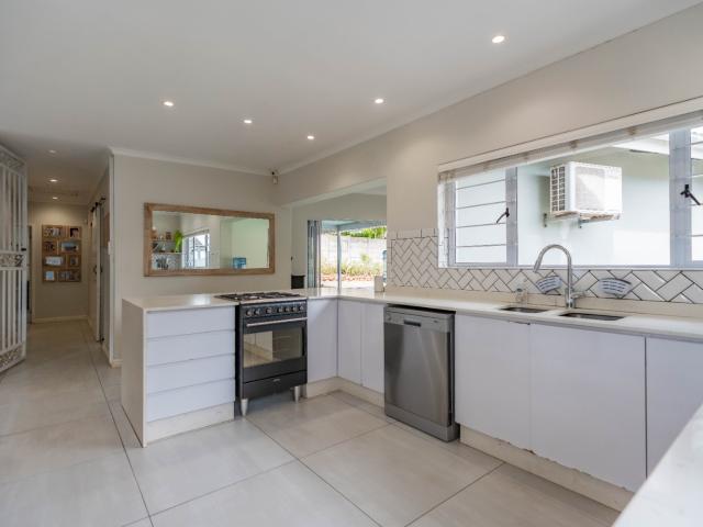 4 Bedroom House For Sale in Glen Anil
