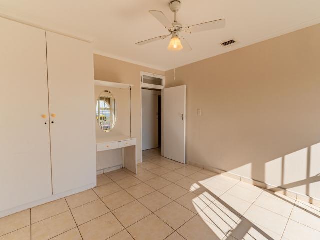4 Bedroom House For Sale in Glen Hills