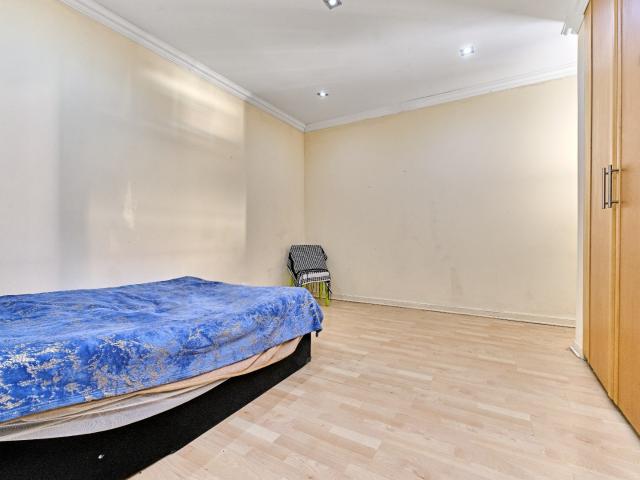 4 Bedroom House For Sale in Glenvista