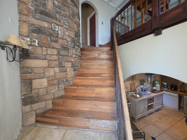4 Bedroom House For Sale in Glenvista