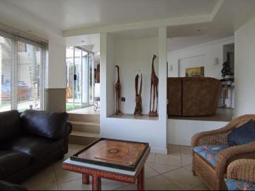 4 Bedroom House For Sale in Glenvista