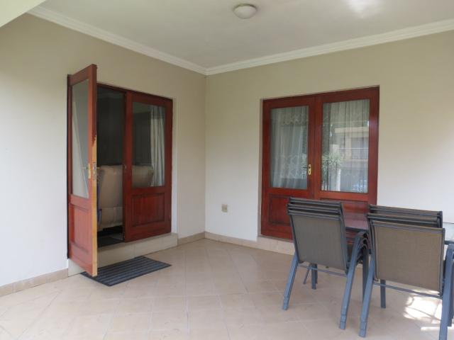 4 Bedroom House For Sale in Greenstone Hill