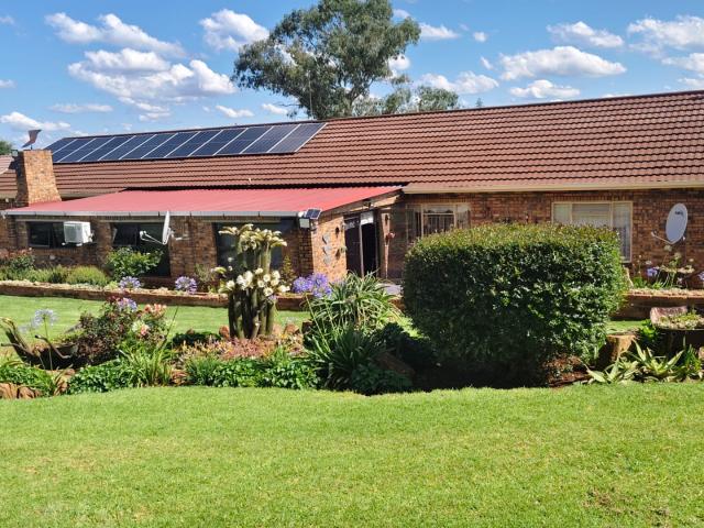 4 Bedroom House For Sale in Greylingstad