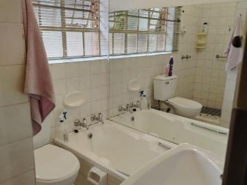 4 Bedroom House For Sale in Doornpoort