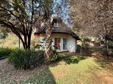 4 Bedroom House For Sale in Doringkloof