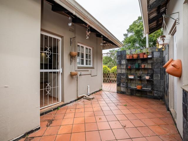 4 Bedroom House For Sale in Dawncliffe
