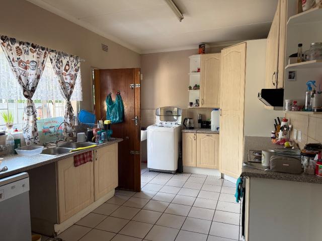 4 Bedroom House For Sale in Del Judor Ext 2