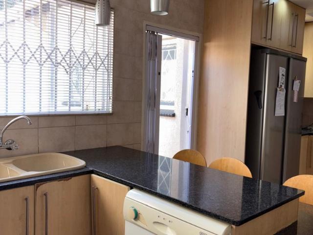 4 Bedroom House For Sale in Delmore Park