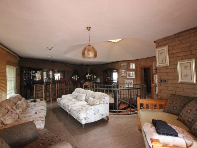 4 Bedroom House For Sale in Deneysville