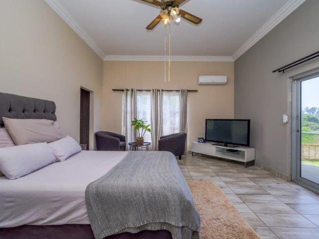 4 Bedroom House For Sale in Desainagar