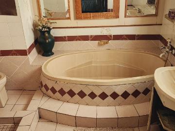 4 Bedroom House For Sale in Diepkloof