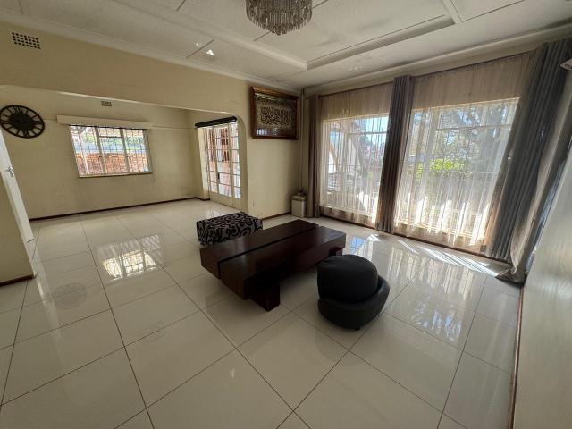 4 Bedroom House For Sale in Discovery