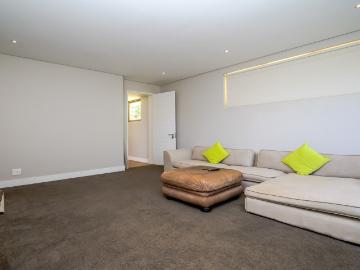 4 Bedroom House For Sale in Dunkirk Estate