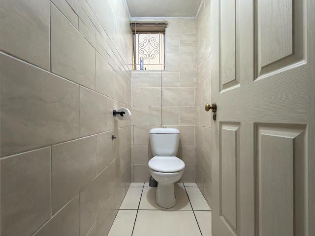 4 Bedroom House For Sale in Durban North