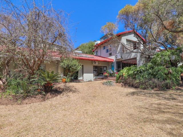 4 Bedroom House For Sale in Edenburg