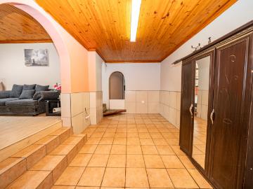 4 Bedroom House For Sale in Edenvale Central