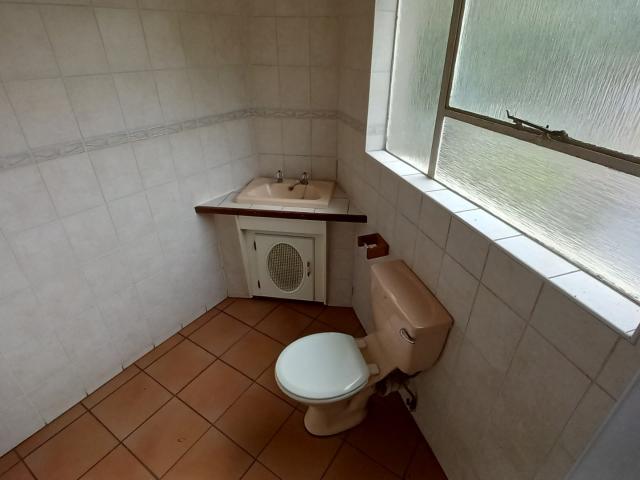 4 Bedroom House For Sale in Edleen