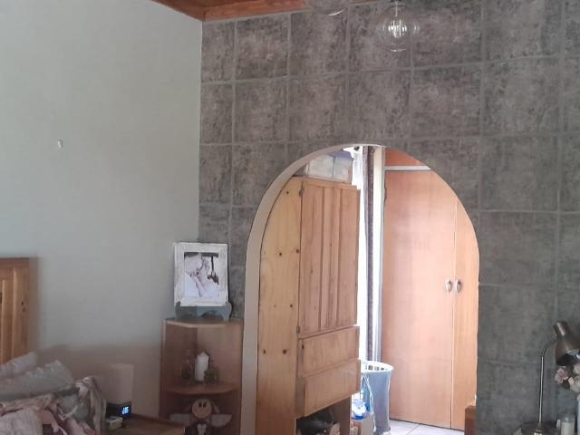 4 Bedroom House For Sale in Elandsrand