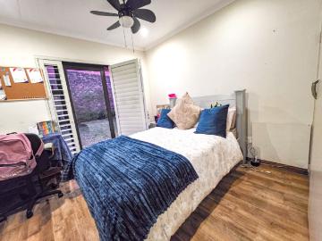 4 Bedroom House For Sale in Eldoraigne