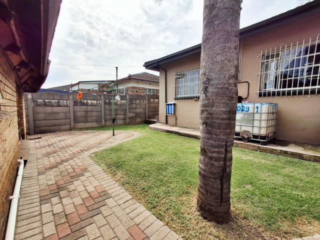 4 Bedroom House For Sale in Elsburg