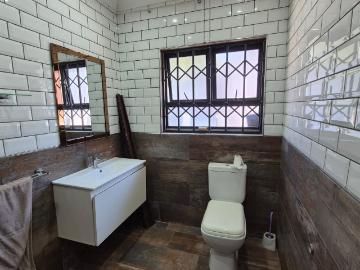 4 Bedroom House For Sale in Escombe